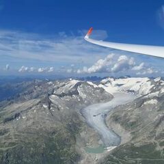 Flugwegposition um 13:07:58: Aufgenommen in der Nähe von Goms, Schweiz in 3838 Meter